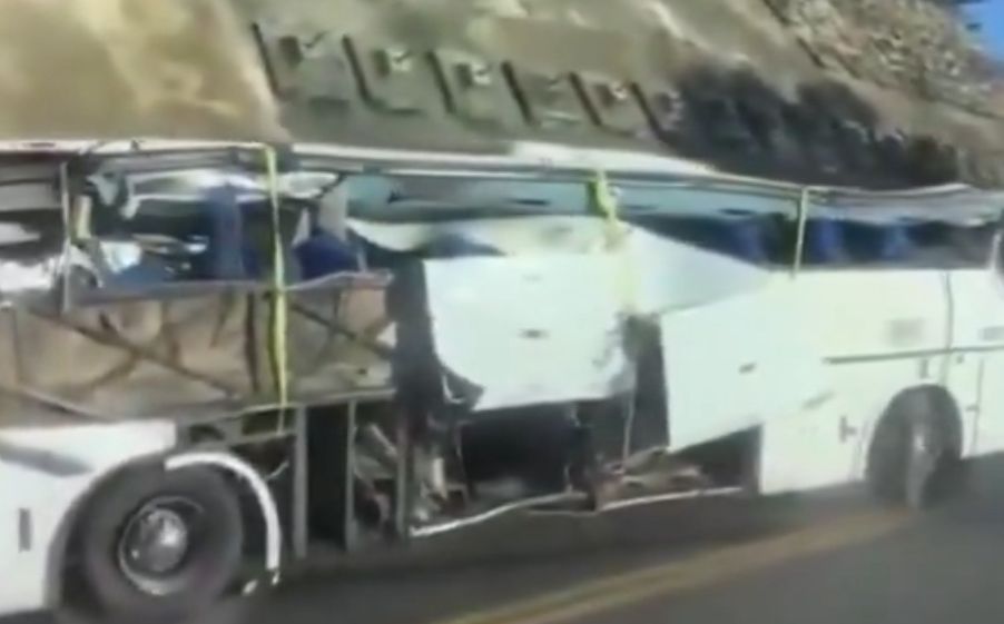 Sacaron del abismo el bus del accidente en Segovia: seis heridos siguen hospitalizados