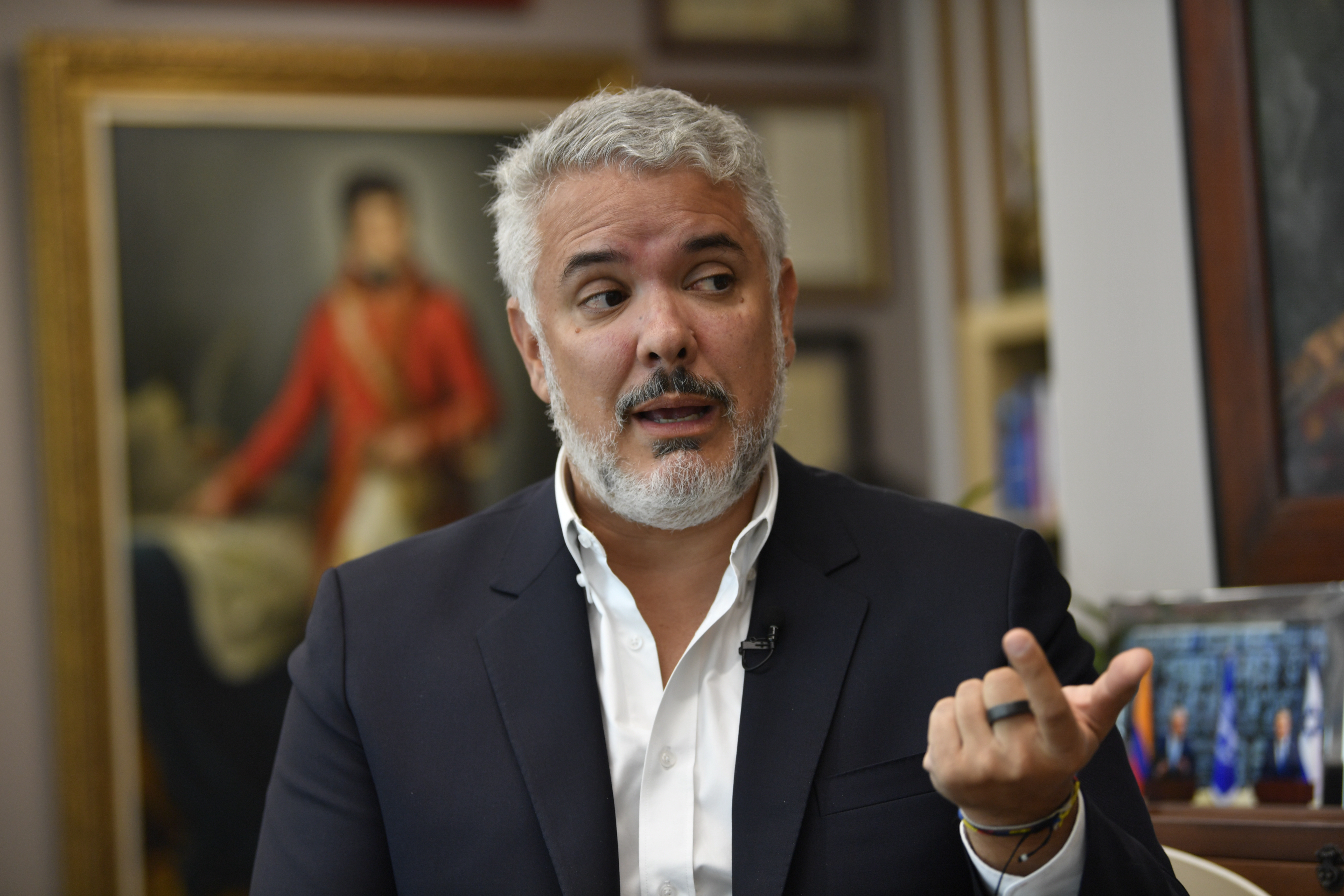 Los expresidentes optaron por el show 