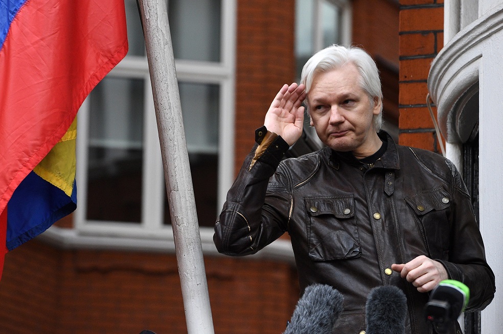El día en el que Fidel Cano, director de El Espectador, se reunió con Julian Assange