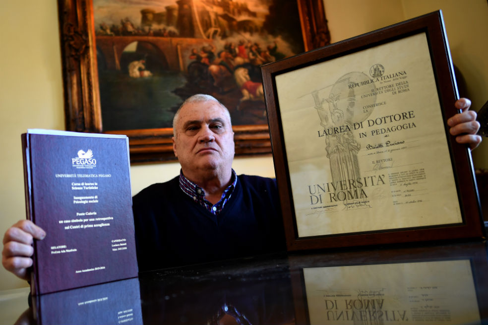 El italiano Luciano Baietti, el hombre con más títulos universitarios del mundo