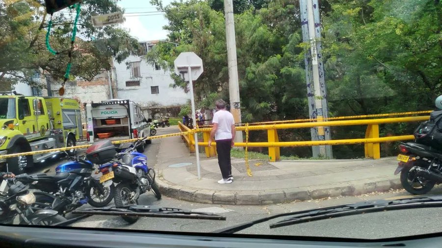 Hombre murió tras sufrir un ataque epiléptico y caer en una quebrada en Medellín