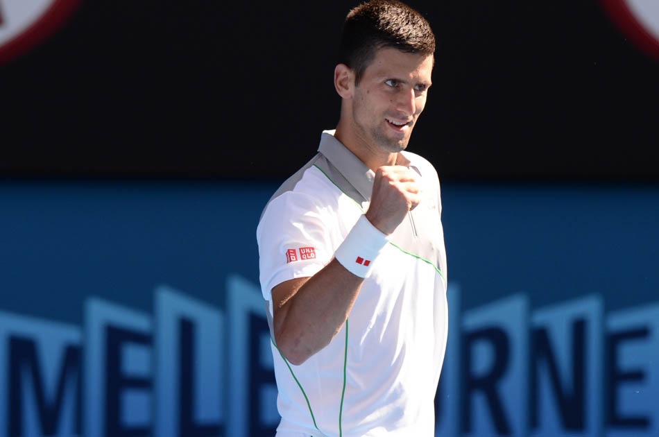 Novak Djokovic avanzó con autoridad a cuartos en Australia