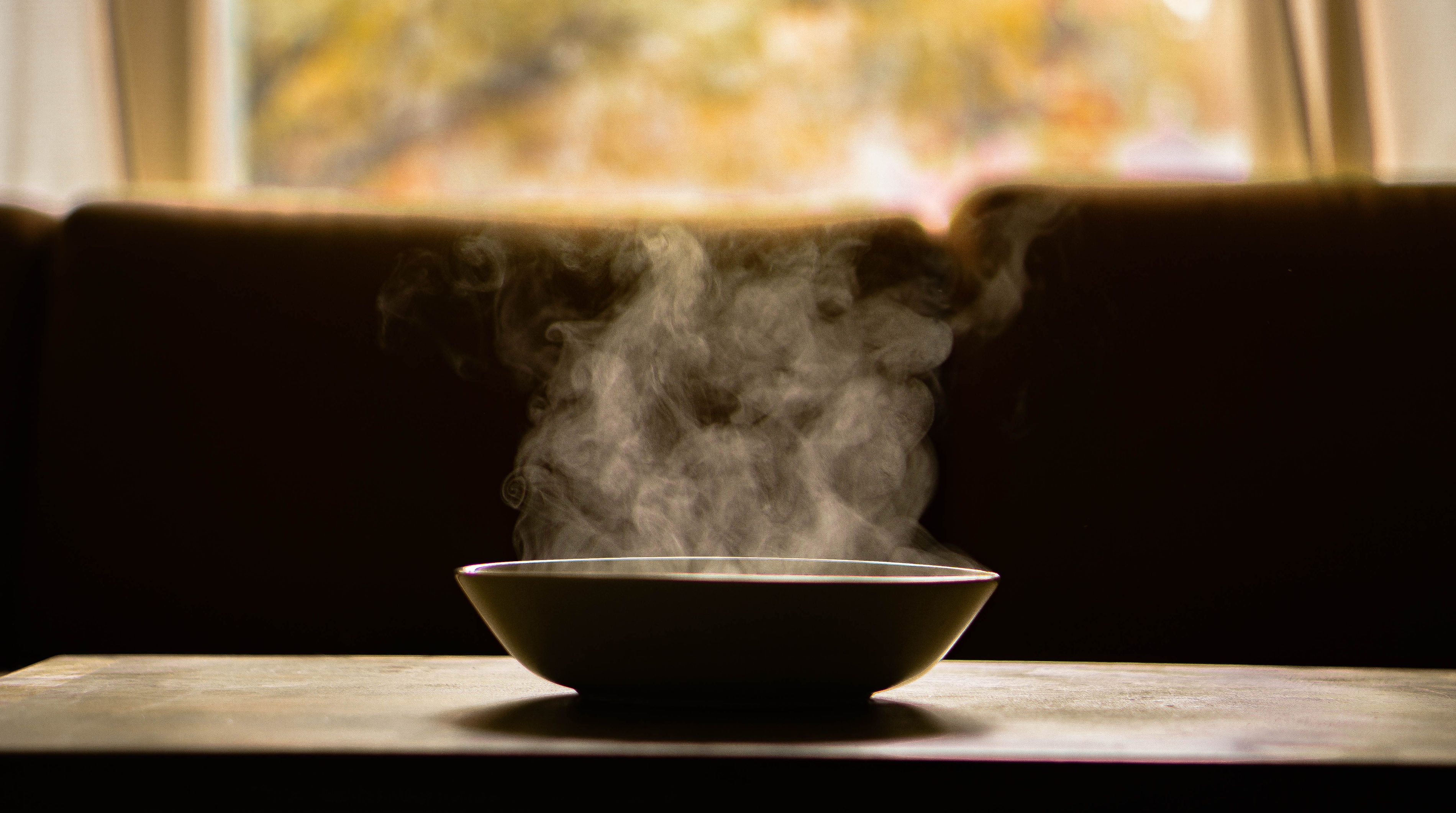 Hace calor. Tómate una sopa caliente