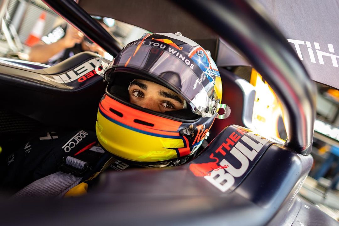 Sebastián Montoya en la previa del sprint race de Melbourne, Australia.