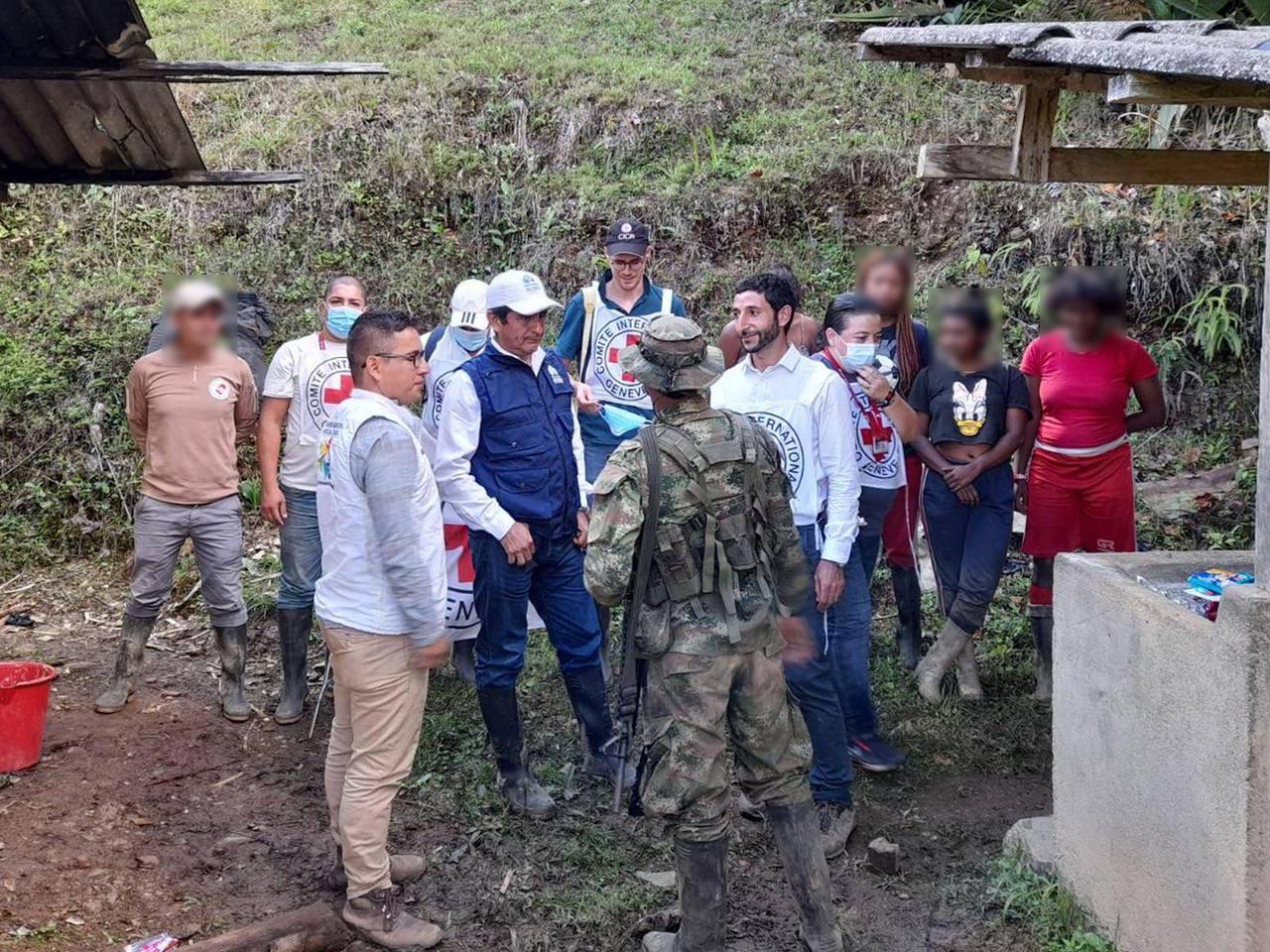 ELN deja en libertad a cuatro mujeres que tenía secuestradas en el Cauca