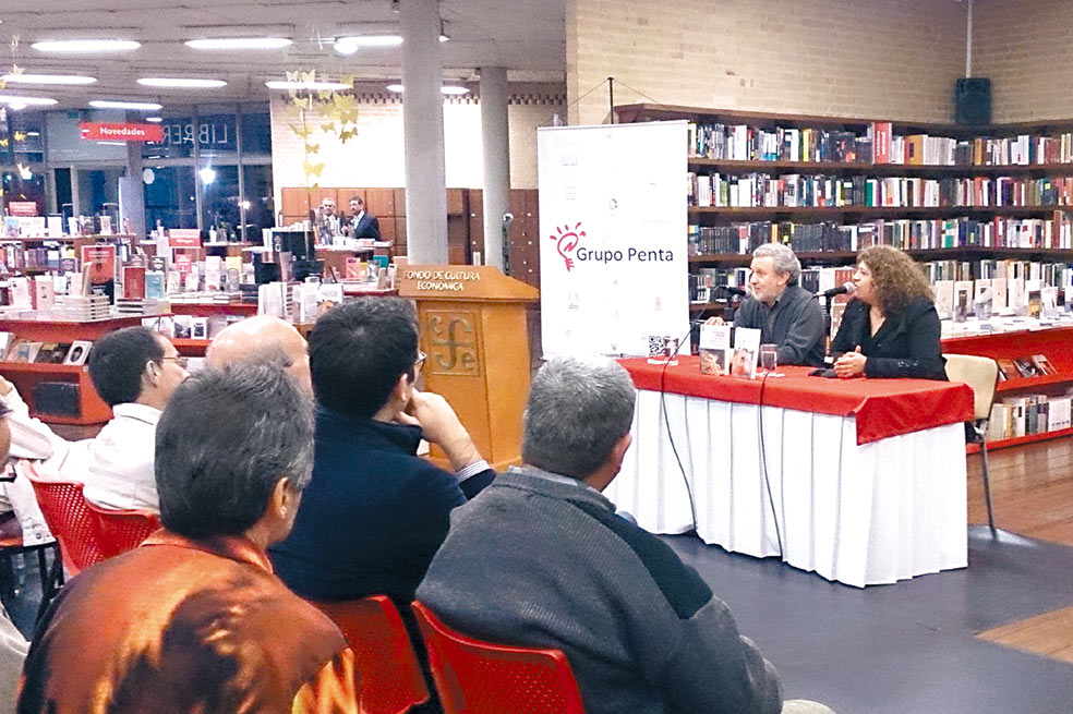 El matemático y ensayista italiano Piergiorgio Odifreddi en una charla en la pasada Feria del Libro, en el Fondo de Cultura Económica. Cortesía Grupo Penta