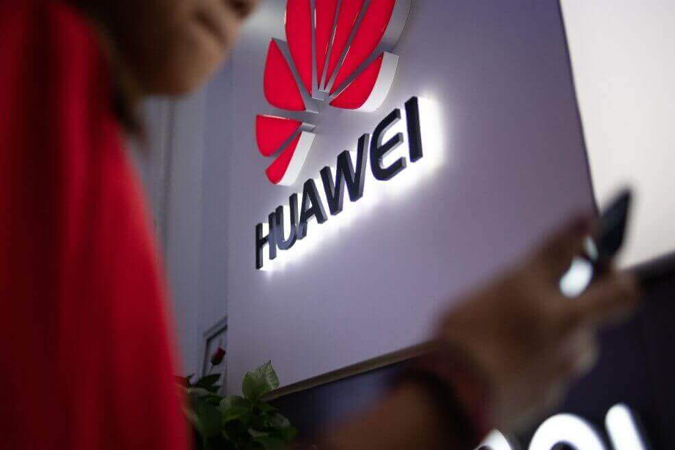 Estados Unidos formaliza prohibición de contratos públicos con Huawei