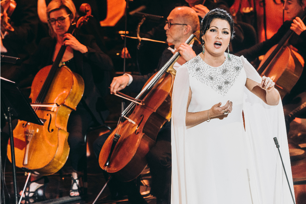 La Met Ópera remplazará a Anna Netrebko por una soprano ucraniana