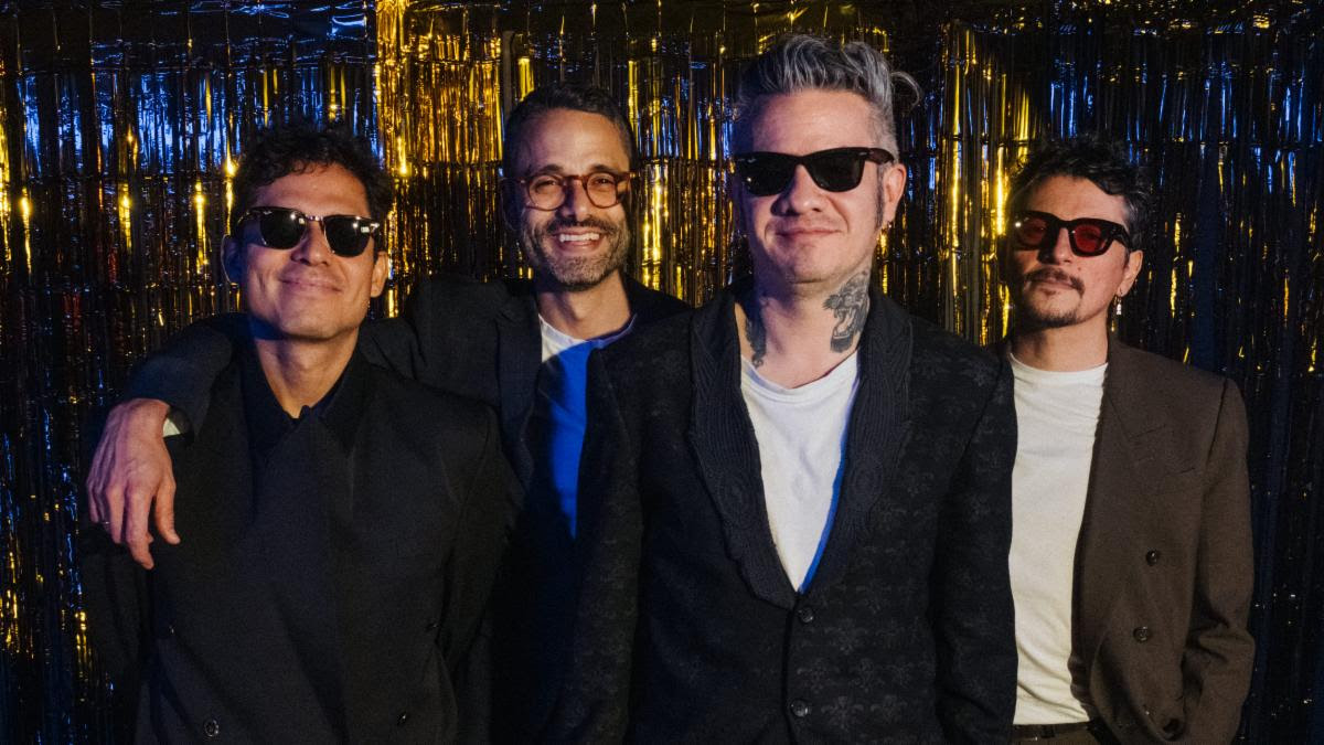 Diamante Eléctrico presenta su nueva canción ‘El Amor Es Un Juego de Perdedores’