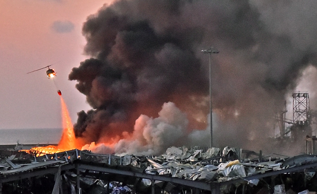 Explosión en el puerto de Beirut: una larga visita al infierno