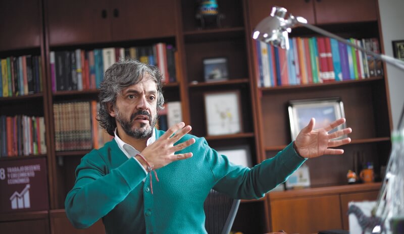 “El Congreso no aprueba un censo desde 1964”: director del DANE