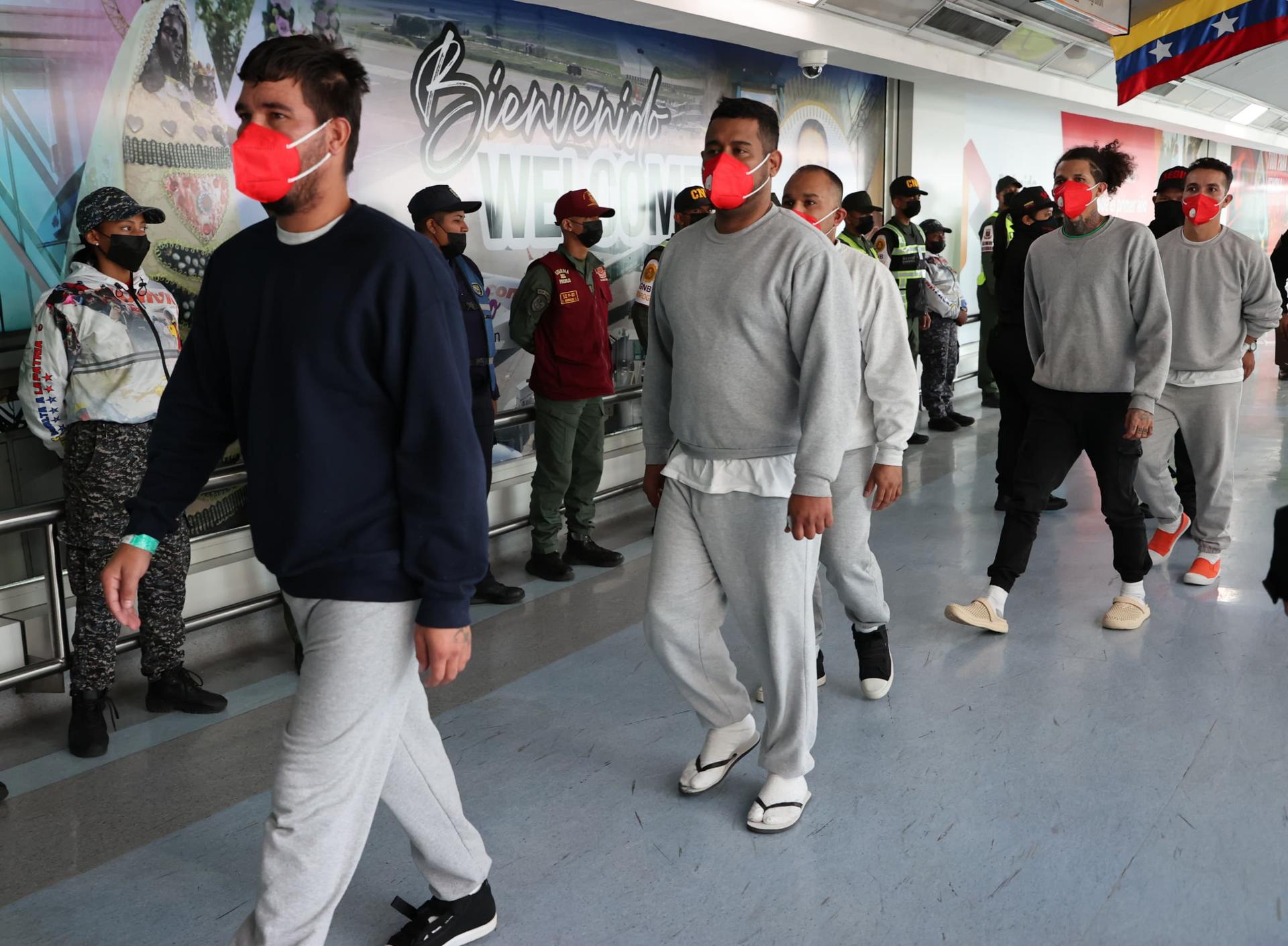 Más de 200 venezolanos fueron deportados, Cabello denuncia que separaron familias