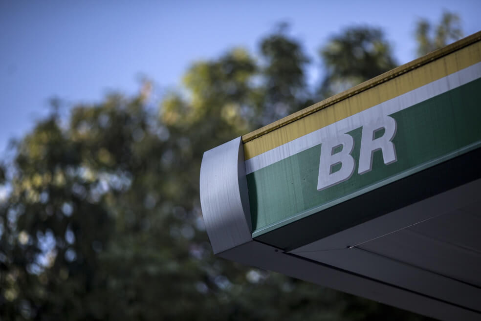 Petrobras anuncia intención de vender sus activos de lubricantes en Colombia