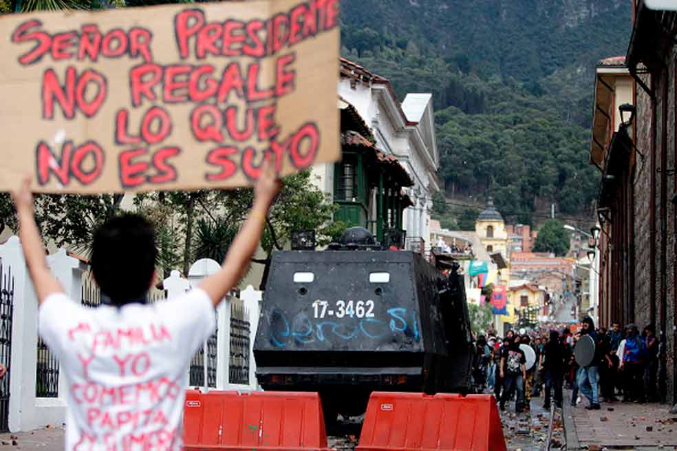El vandalismo se apoderó del centro de Bogotá