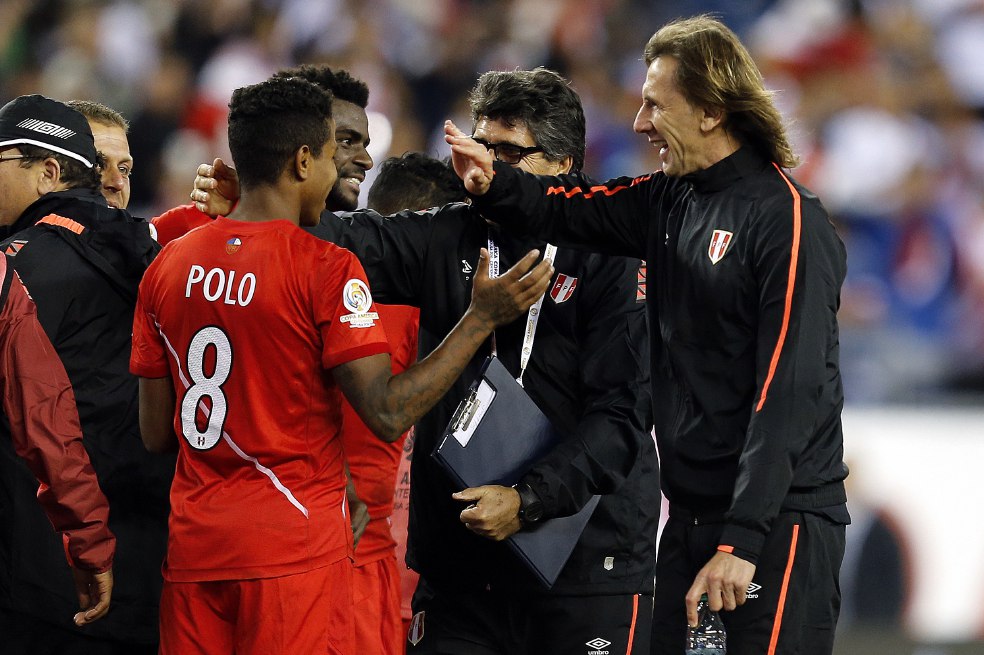 Perú quiere hacer historia frente a Chile en las eliminatorias