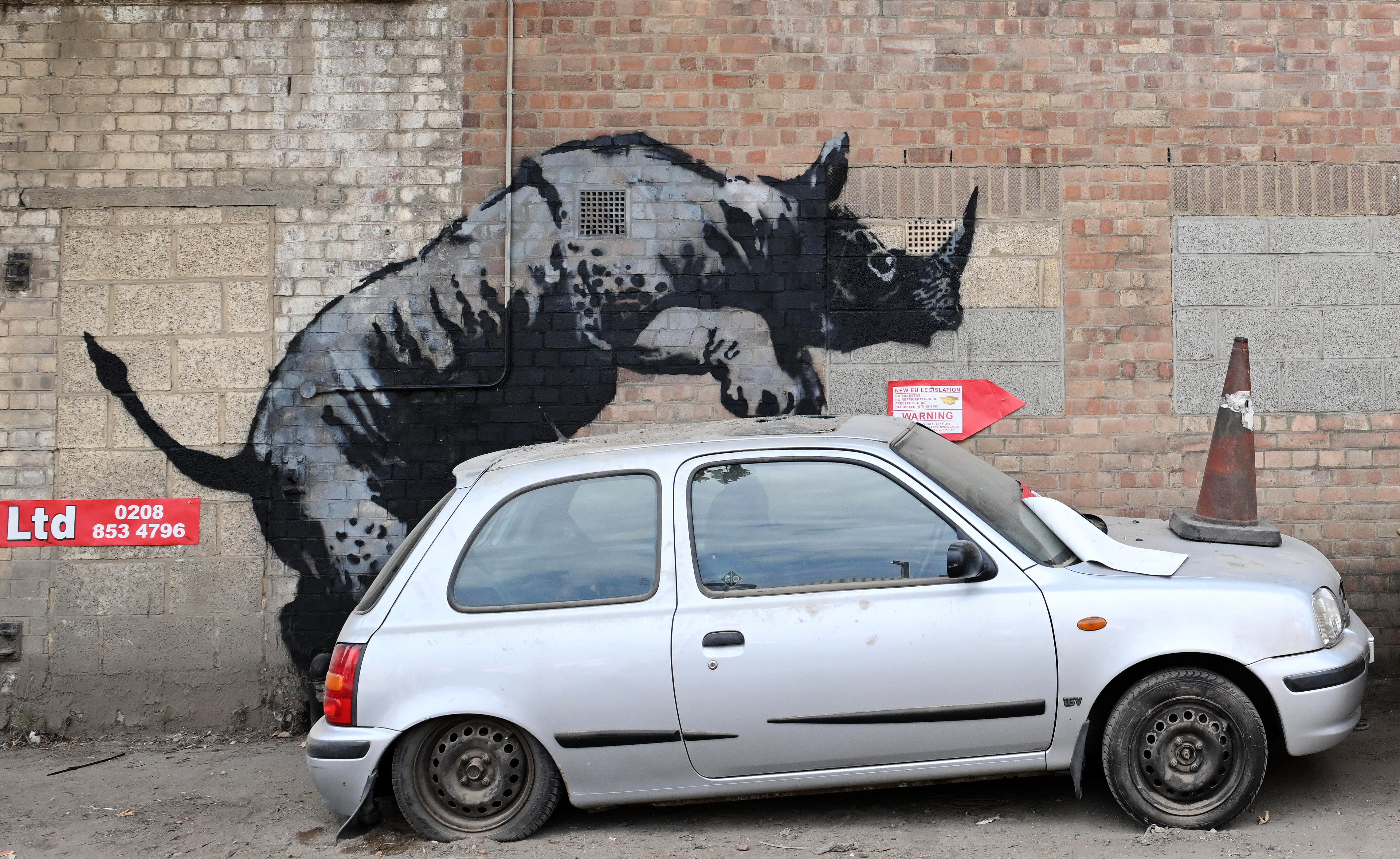 Banksy elige a un rinoceronte para comenzar la segunda semana del “zoo de Londres”