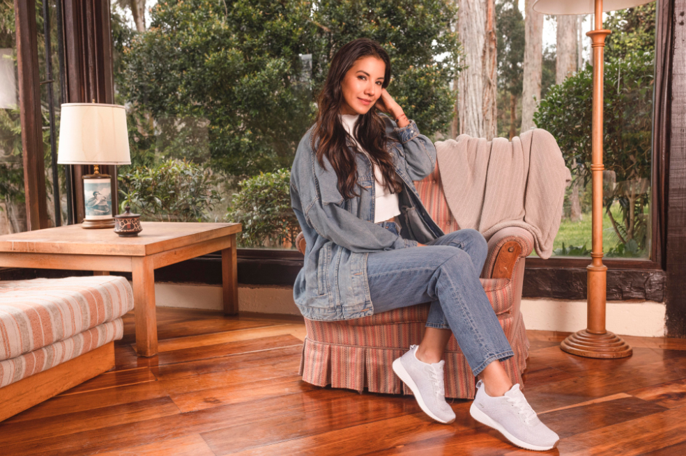 Celebra el mes de la madre con Skechers Catherine Escobar