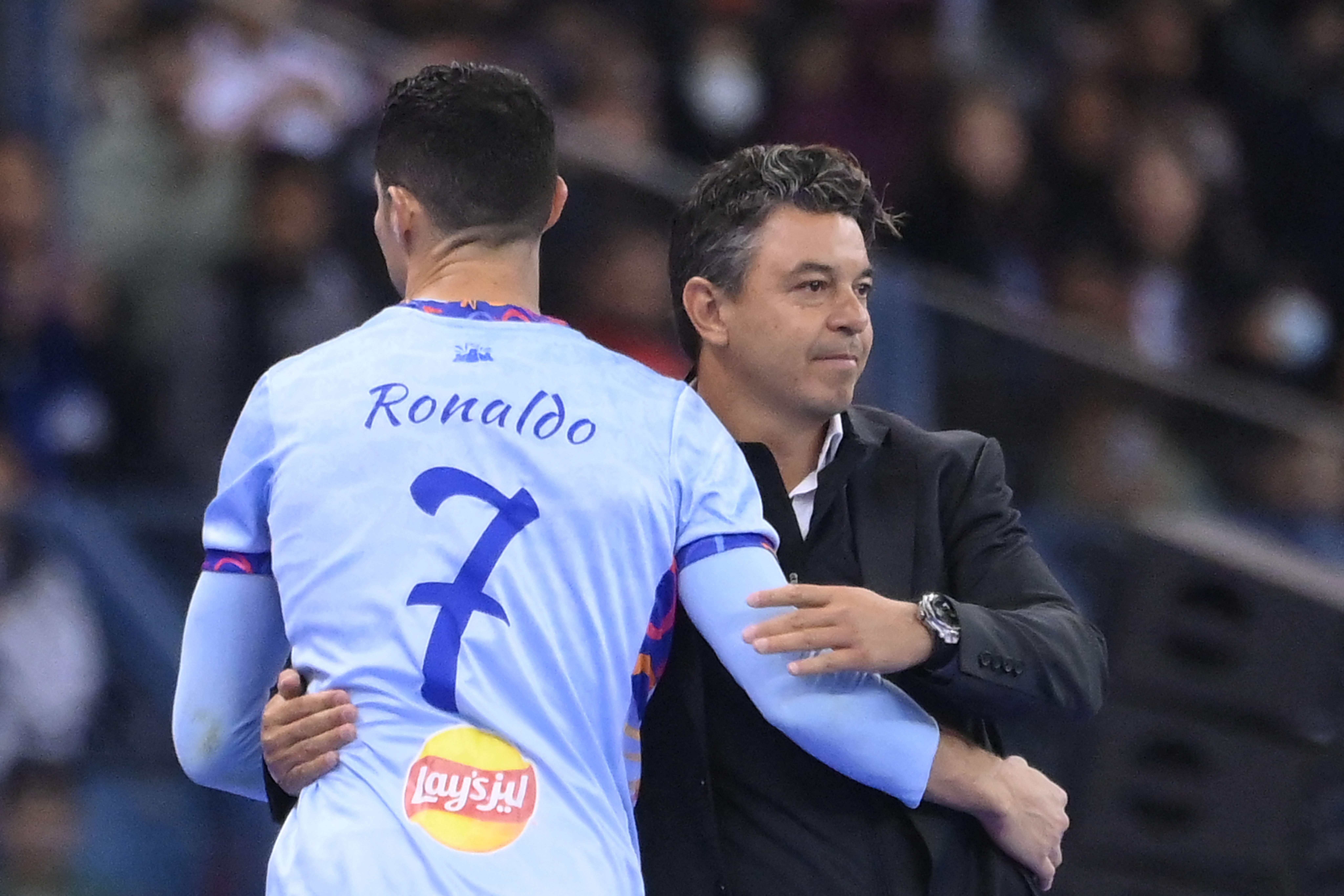 Amistoso  Ryad Season Team vs PSG