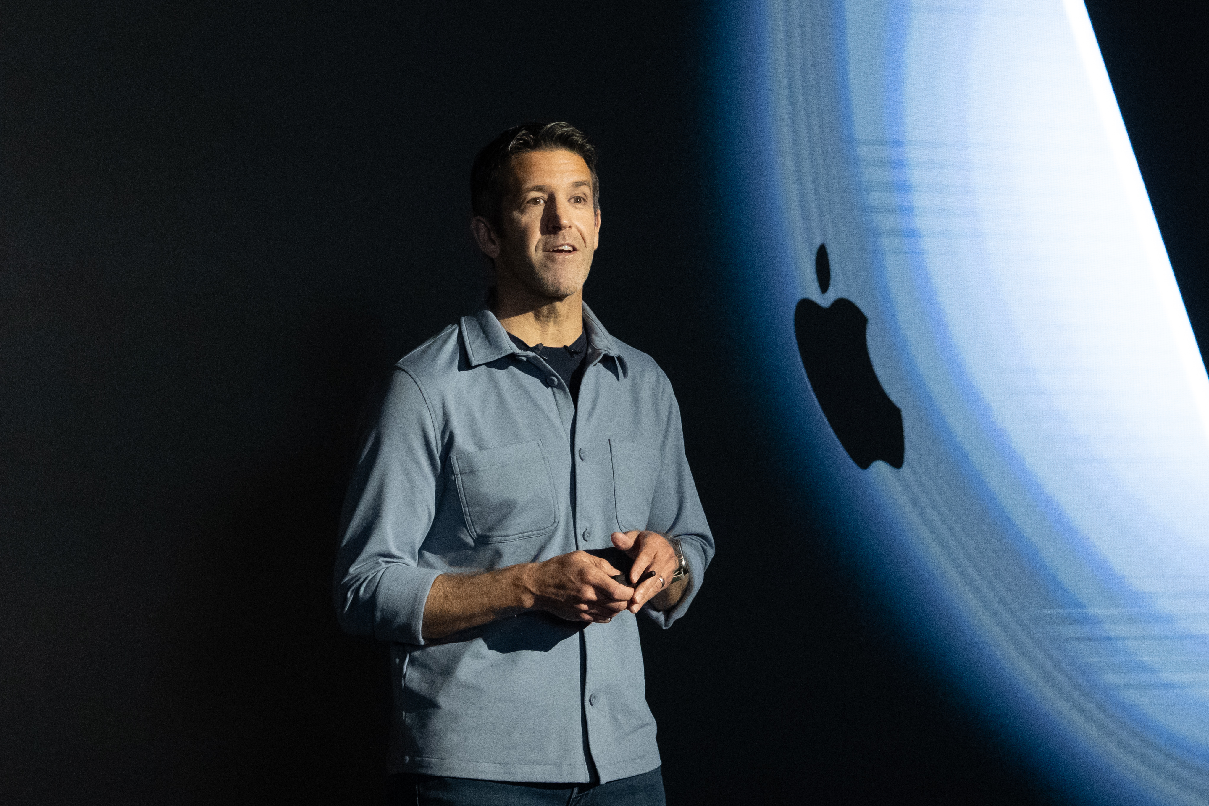 Apple estrena CEO: el reto de John Ternus tras casi 15 años de Tim Cook