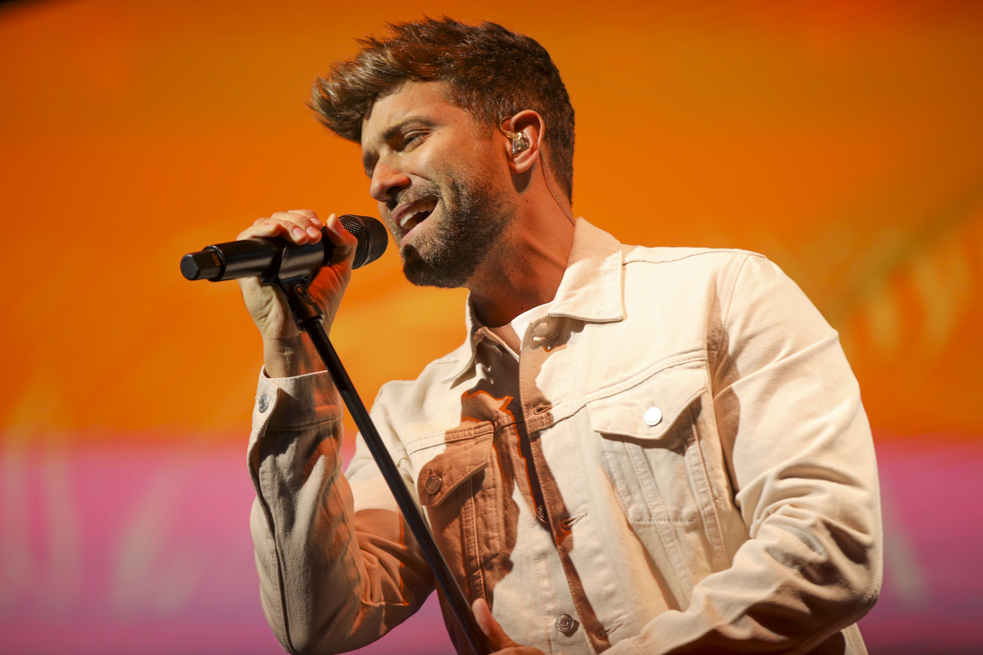 Pablo Alborán conquistó Bogotá durante su concierto en el Movistar Arena