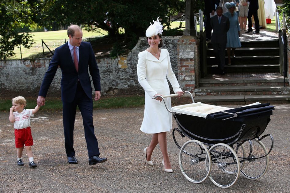 Bautizan a la princesa Carlota con el recuerdo de Diana de Gales