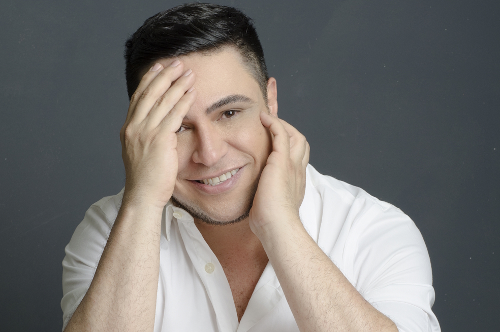 Colombiamoda: Andrés Otálora lanza colección en túnel, con prendas desde $49.000