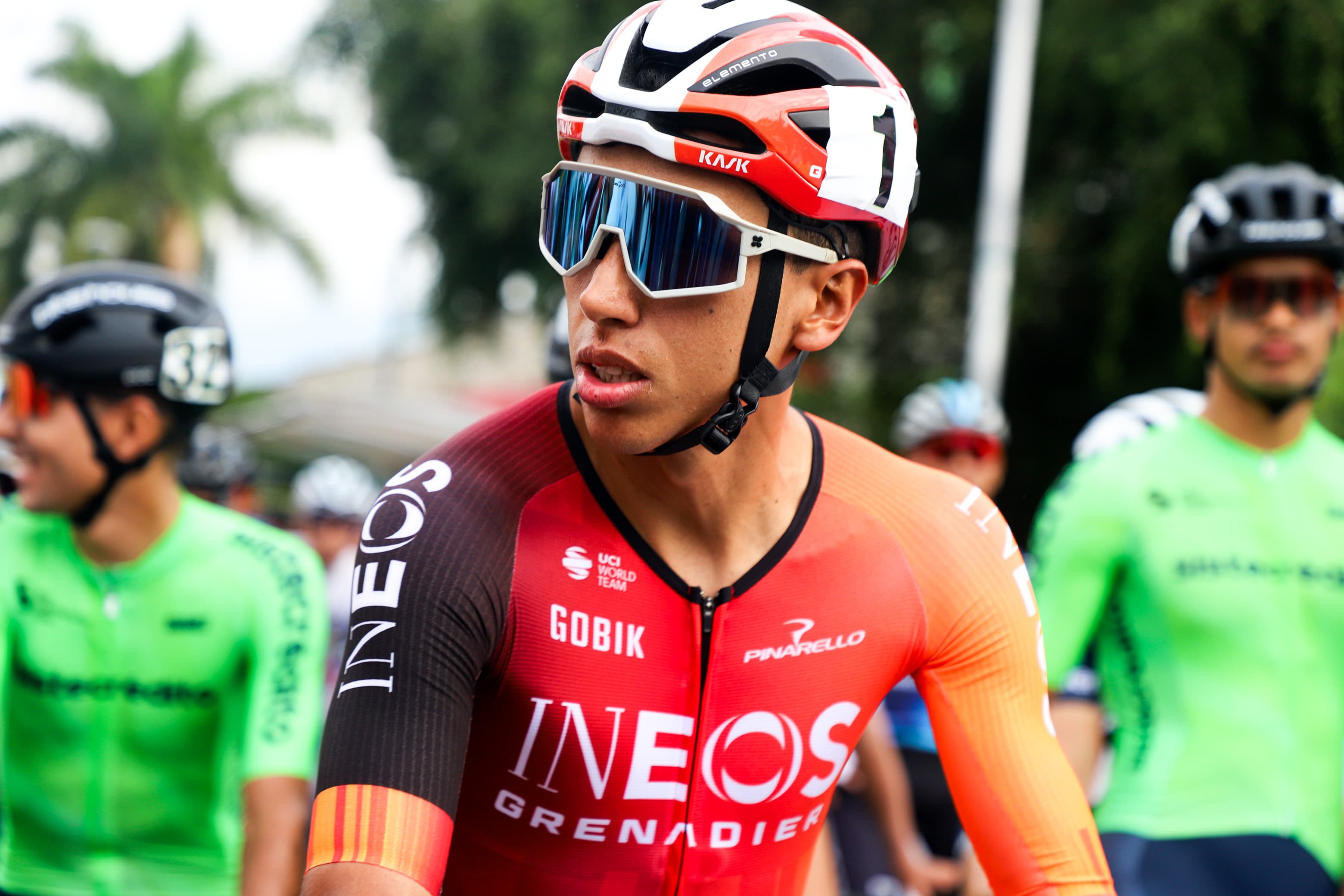 Egan Bernal se consagró campeón nacional en la prueba de fondo y la contrarreloj individual.