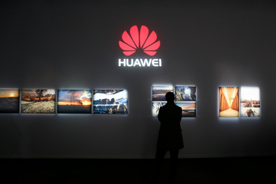 Nuevos abonados a China Mobile igualan población del Reino Unido