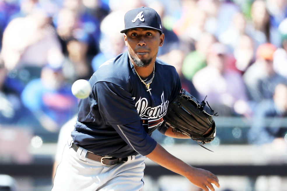 Julio Teherán, sin decisión en su primera salida de la temporada