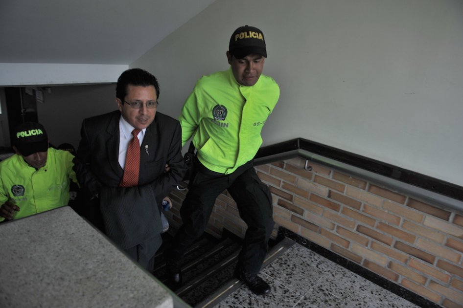 Miller Rubio llegó a la audiencia custodiado por la Policía, organismo que lo capturó el martes. / Gustavo Torrijos.