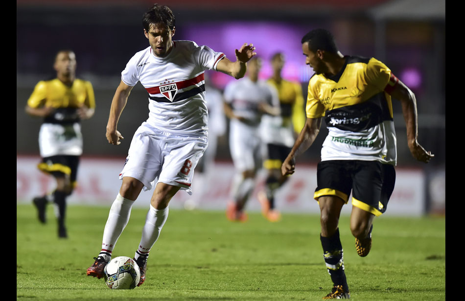 Sao Paulo avanzó a los octavos de la Sudamericana con gol de Kaká