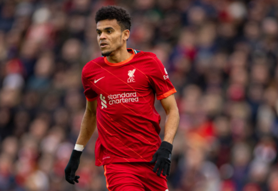 Debut soñado: Luis Díaz se estrenó con asistencia en el Liverpool
