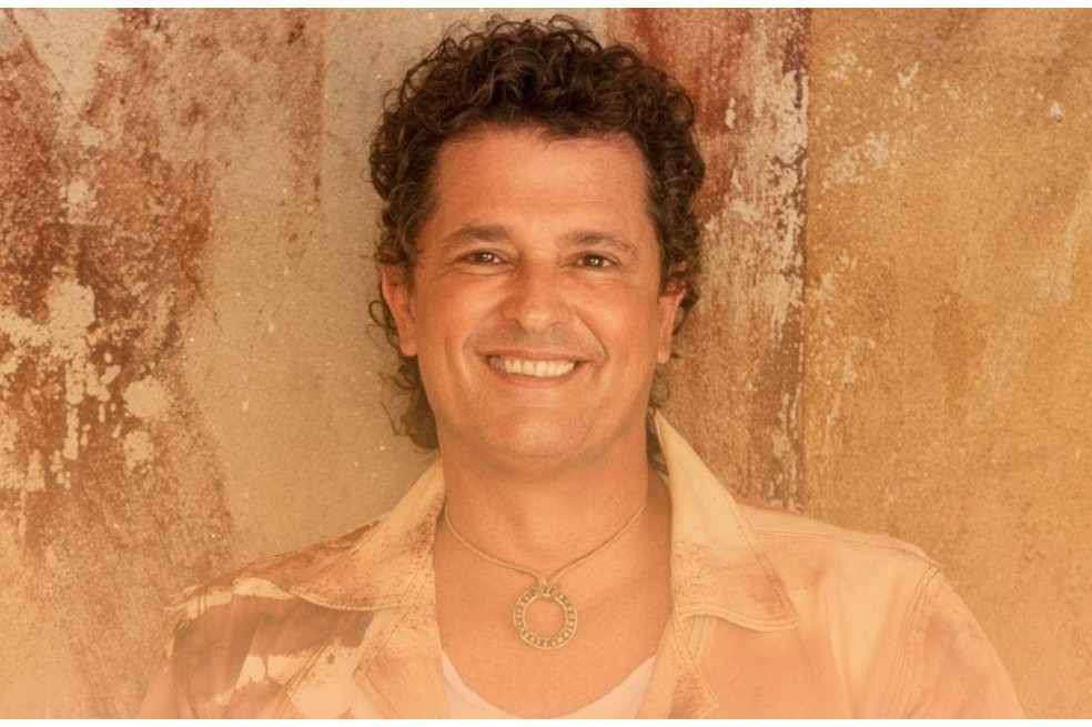 Carlos Vives lanza tres videos de “Cumbiana” en formato vertical