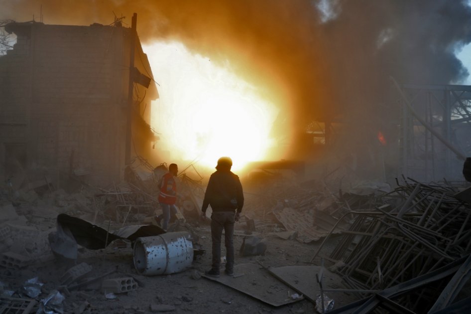 Iraquíes buscan refugio en otro lugar en guerra: Siria