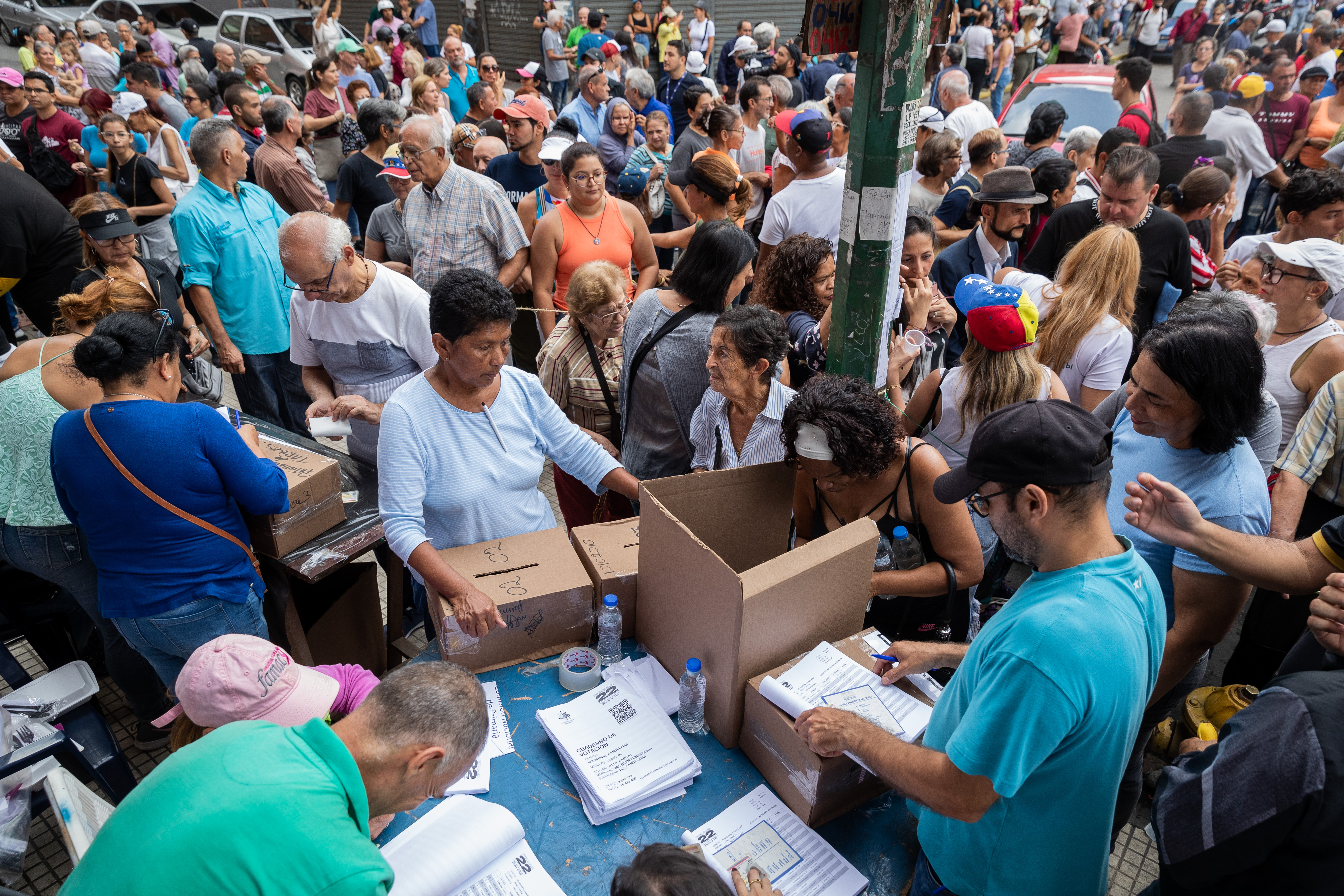 ¿Maduro buscará la reelección? Venezuela inicia un año electoral lleno de preguntas