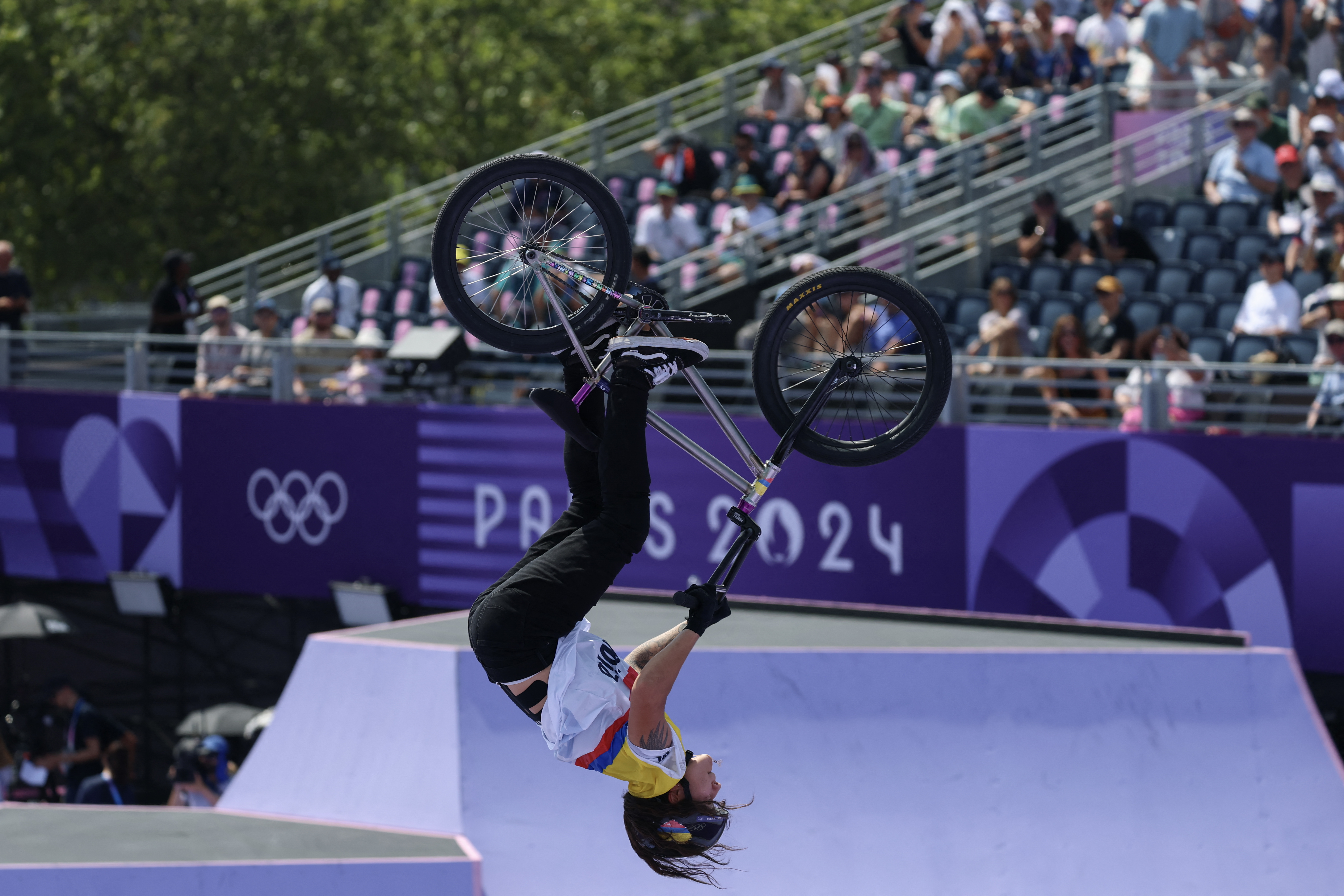 Queen Villegas: la otra reina del BMX que sorprende en París