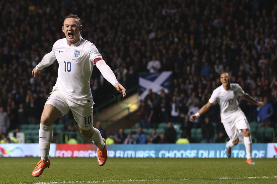 Inglaterra superó a Irlanda con doblete de Rooney