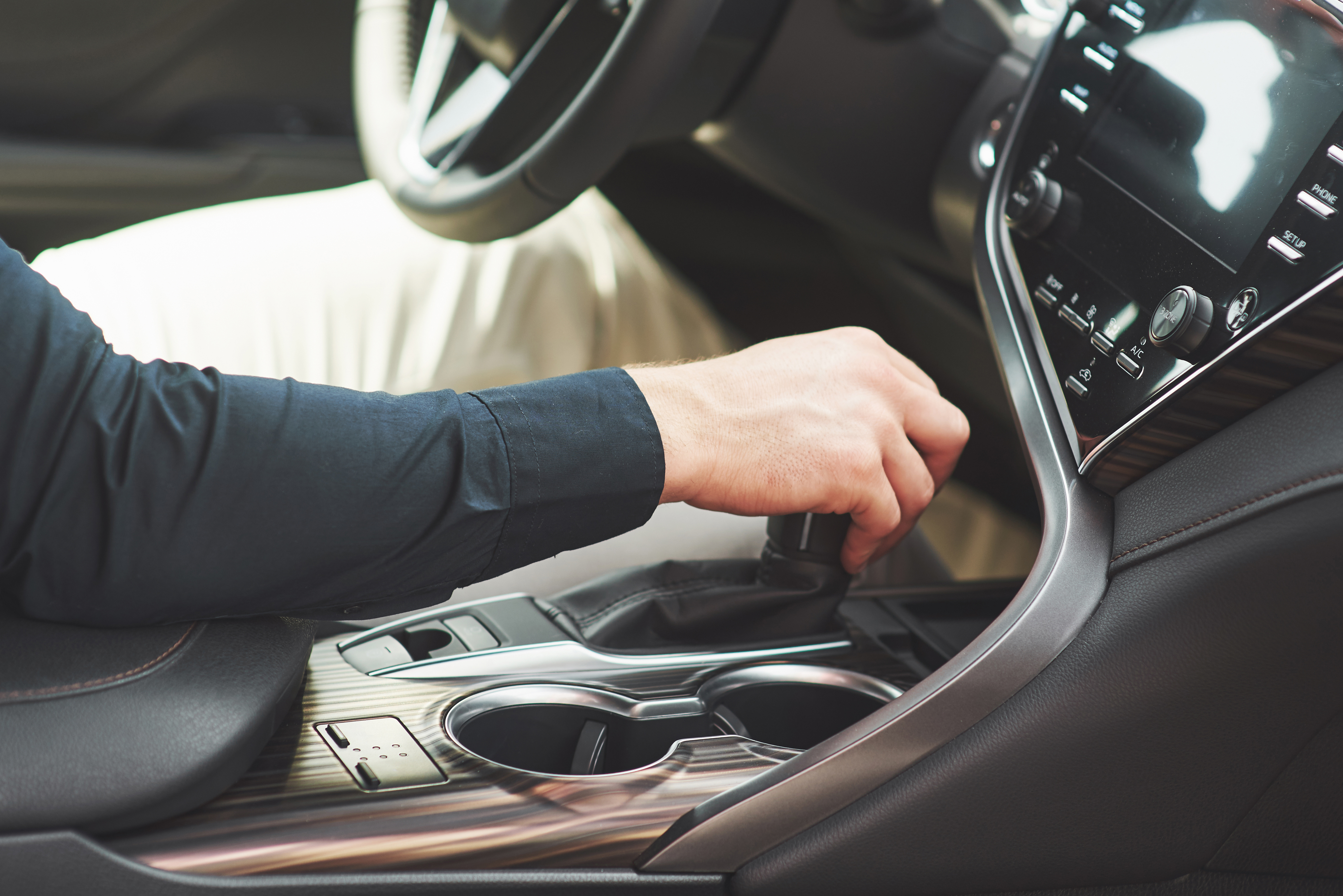 ¿Es malo acelerar el motor cuando está frío? Esto podría pasarle a su carro