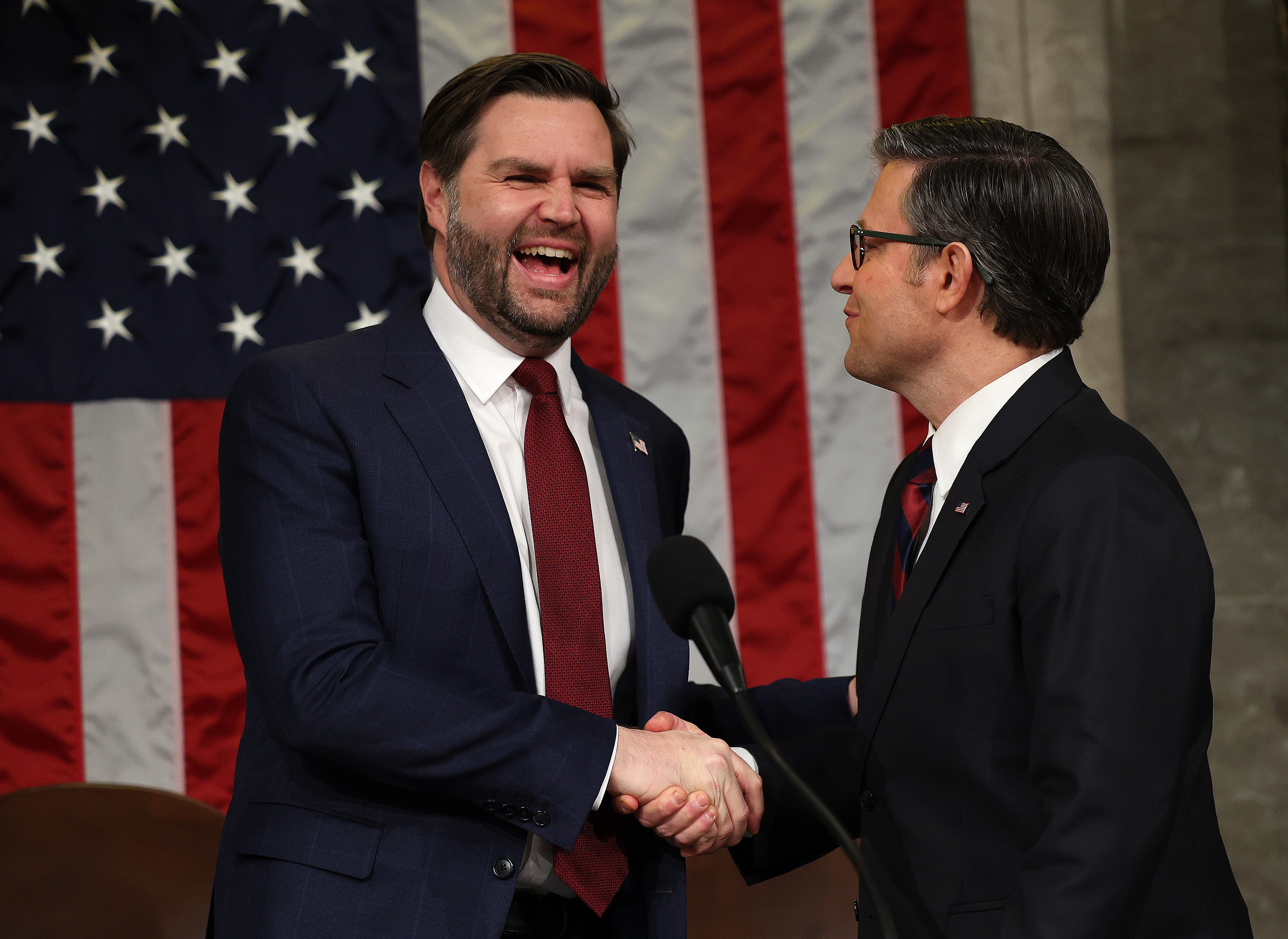 WASHINGTON (United States), 05/03/2025.- US Vice President JD Vance (L) with US Speaker of the House Mike Johnson before US President Donald Trump’s address to a joint session of the United States Congress at the US Capitol in Washington, DC, USA, on 04 March 2025. (Estados Unidos) EFE/EPA/WIN MCNAMEE / POOL
