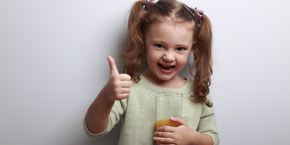 ¿Qué hago si a mi hijo le duele el estómago?