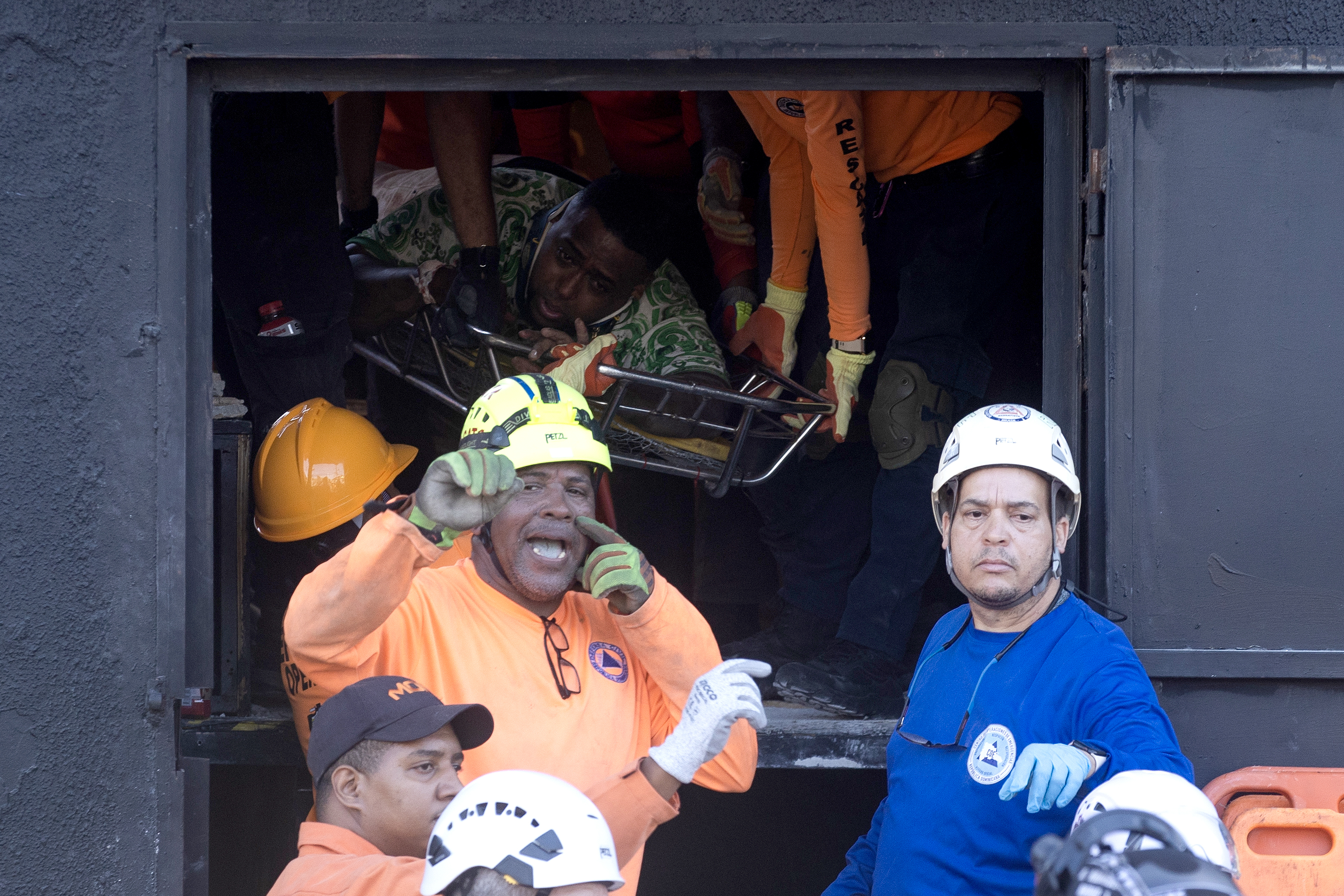 Tragedia en discoteca Jet Set: una colombiana entre los heridos; van 44 muertos
