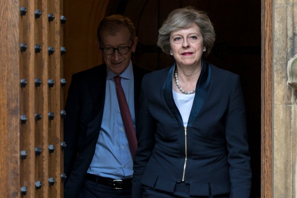 Con una Theresa May debilitada ¿cambiará de rumbo el Brexit?