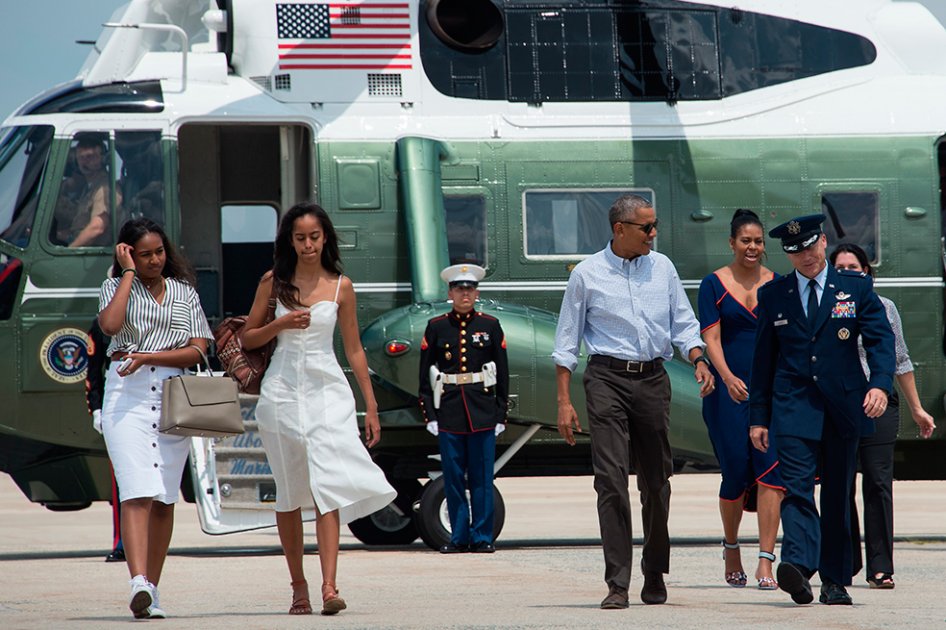 Obama se va de vacaciones antes de recta final de campaña electoral