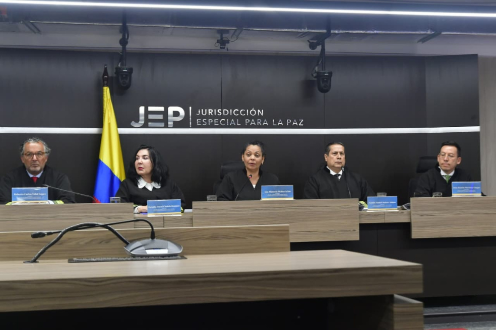 Esto dijeron víctimas y expertos sobre las primeras sentencias de la JEP
