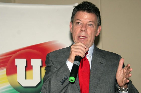 Uribismo advierte que la reelección permite premiar o castigar a un gobernante