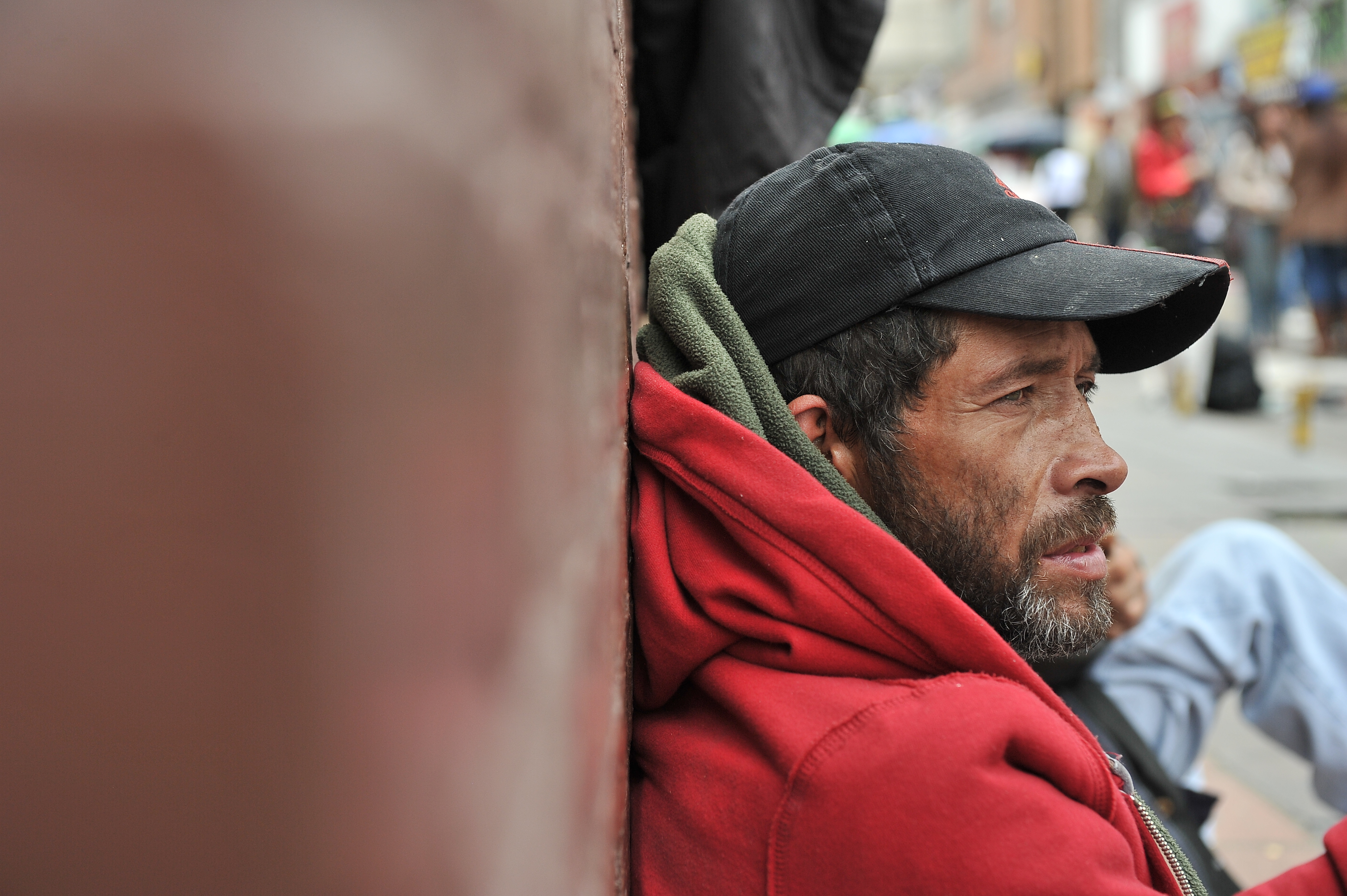 Habitantes de calle no podrán ser sancionados por hacer sus necesidades en vía pública
