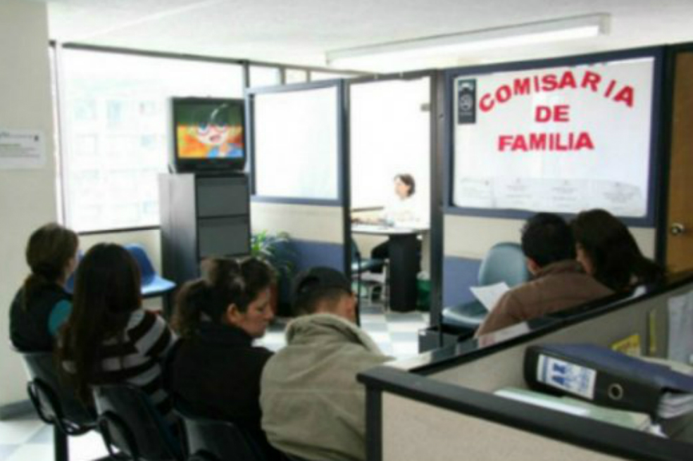 Comisarías de familia: entre la indiferencia estatal y las dificultades locales