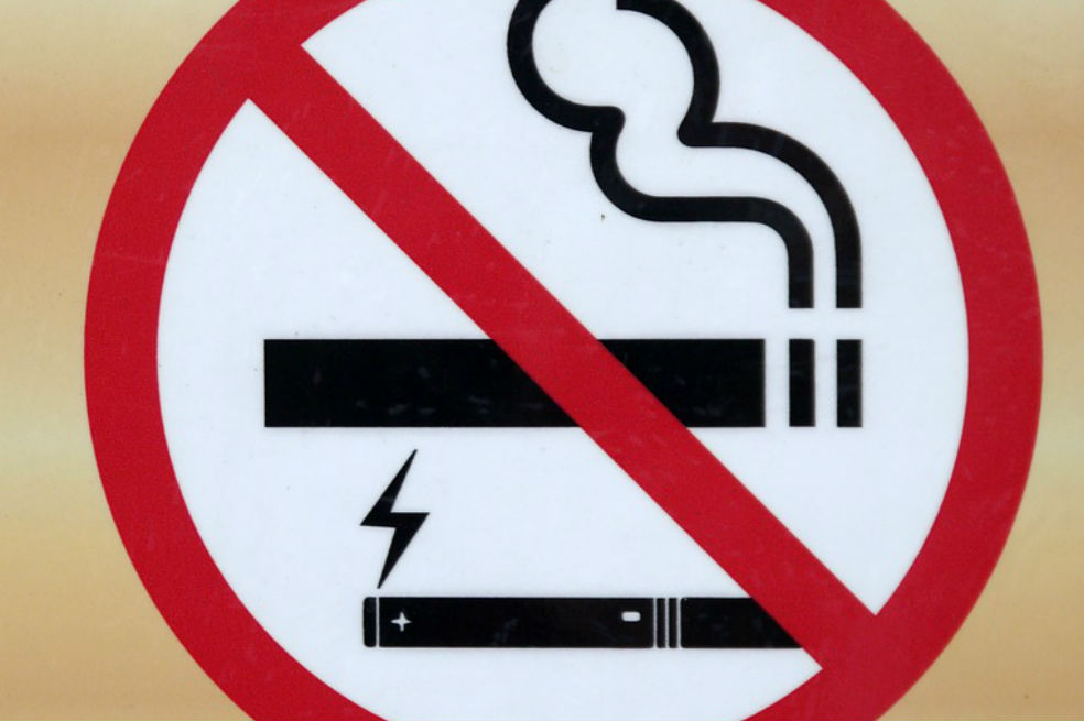 Conozca el protocolo para usar cigarrillos electrónicos en espacios públicos