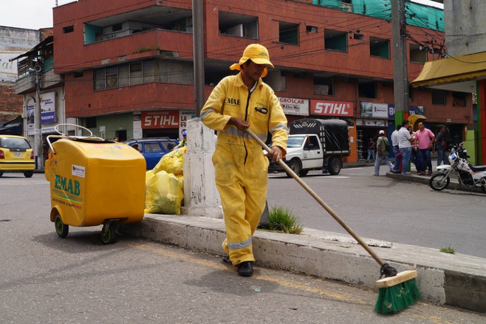 Alcalde de Bucaramanga radica proyecto para realizar concesiones en el servicio de aseo