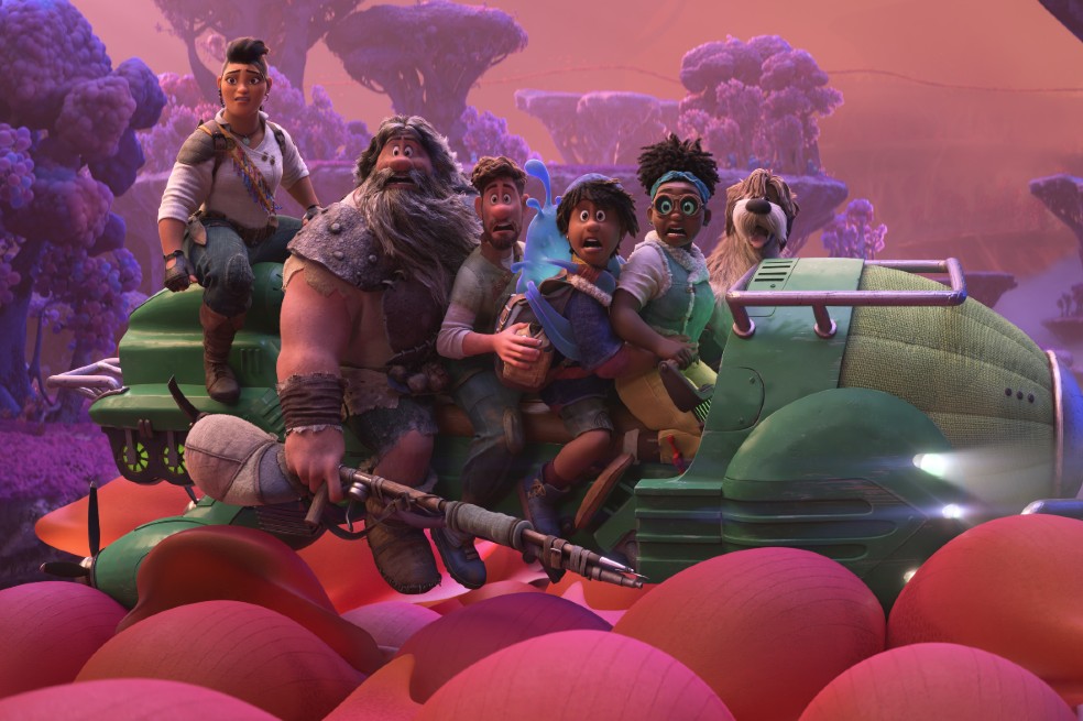 La película de Disney “Un mundo extraño” estrena tráiler y póster oficial